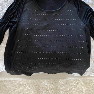 Basic Black top/blouse